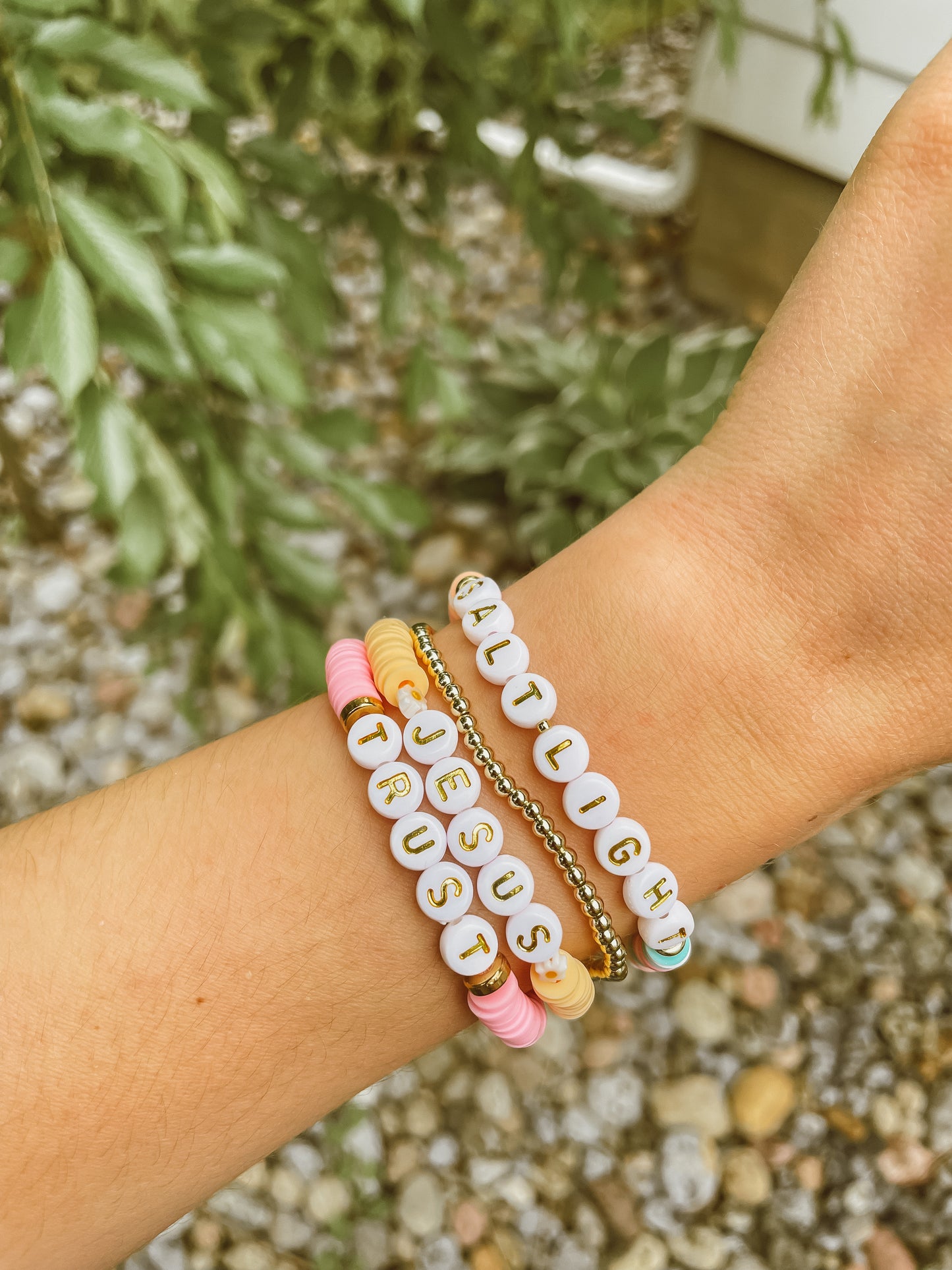 Jesus+Daisy Bracelets | Faith Beaded Bracelets