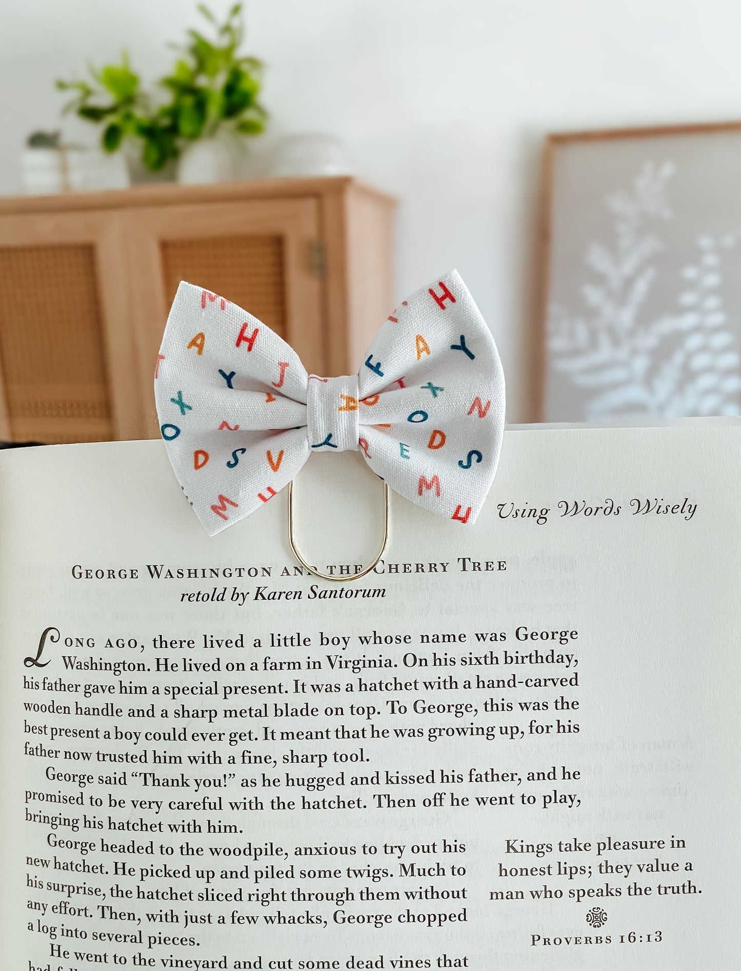 Little Alphabet- petite bow bookmark