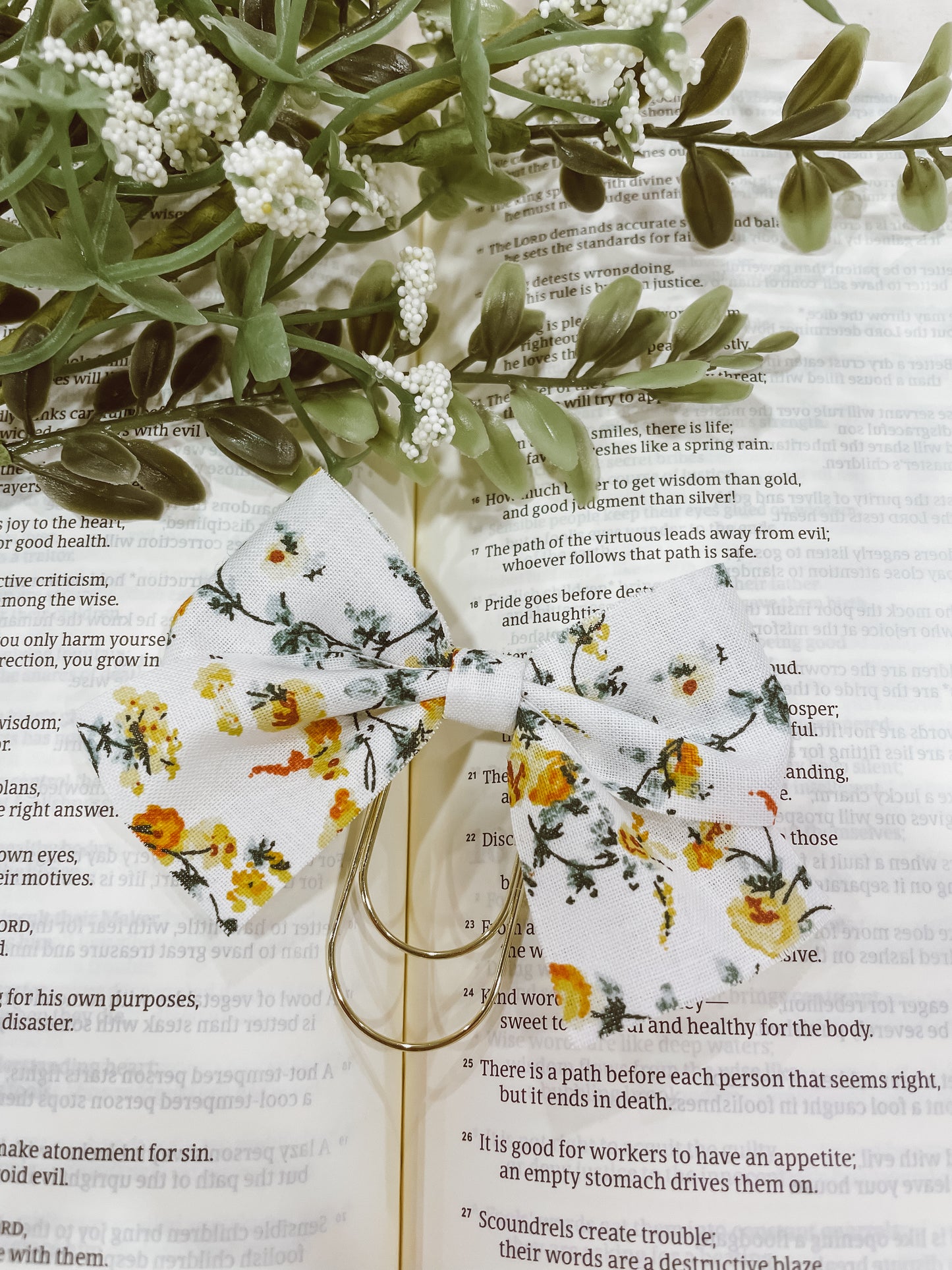 Yellow Roses-bow bookmark